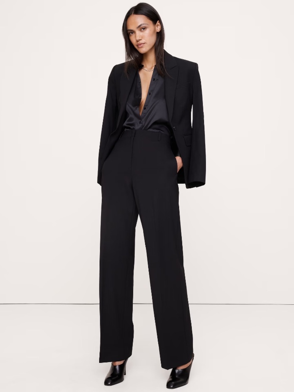 NWT Banana Republic ULTRA HIGH-RISE MODERN STRAIGHT ITALIAN WOOL PANT // BLACK